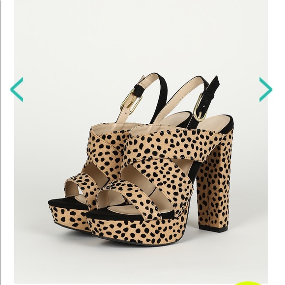 ❌SOLD❌Mustard Yellow Crisscross Open Toe Chunky Platform - Picture 4 of 7